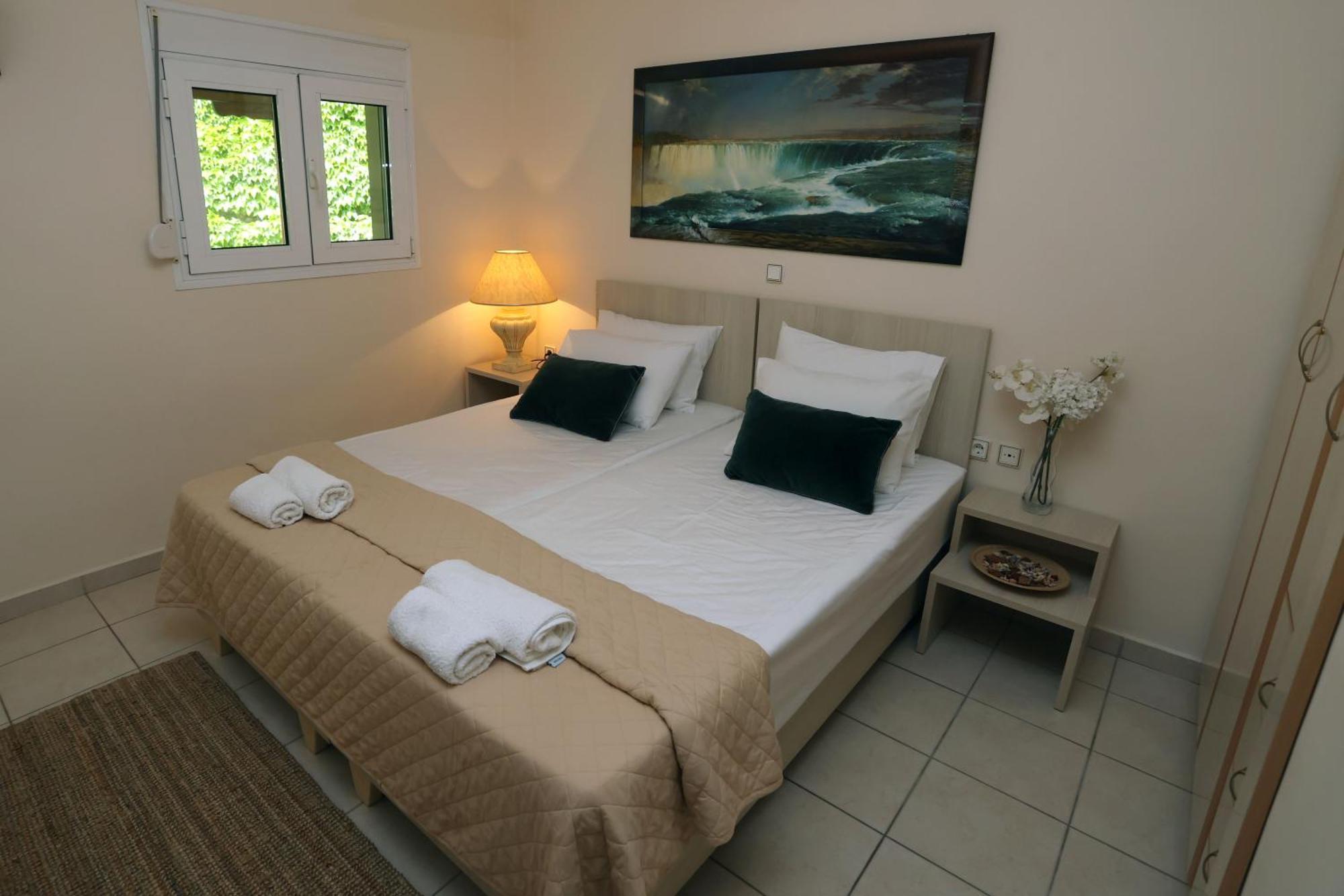 Olympus Beach Aigani Family House Extérieur photo